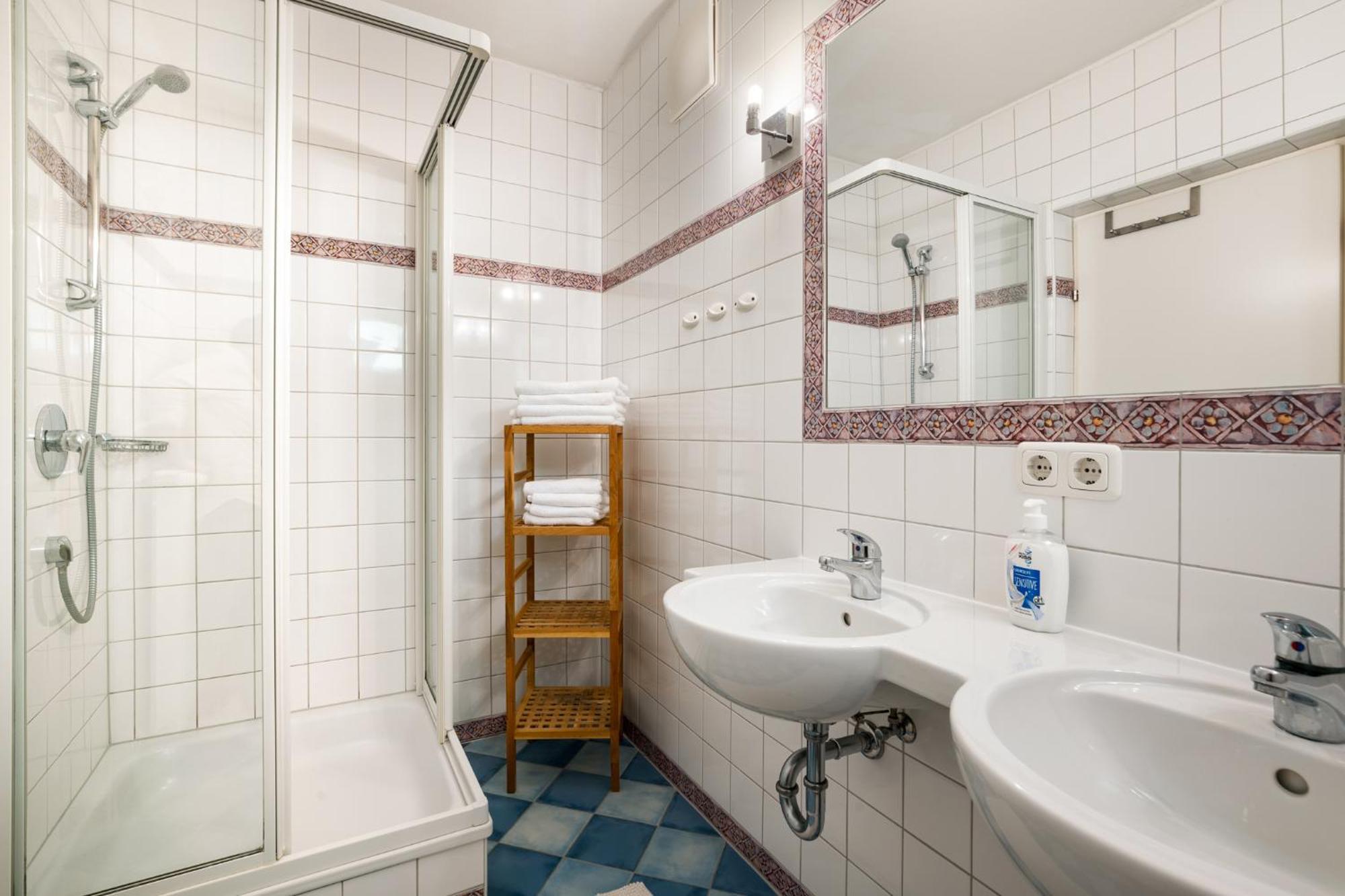 Haus Central Fieberbrunn By Alpine Host Helpers Екстер'єр фото