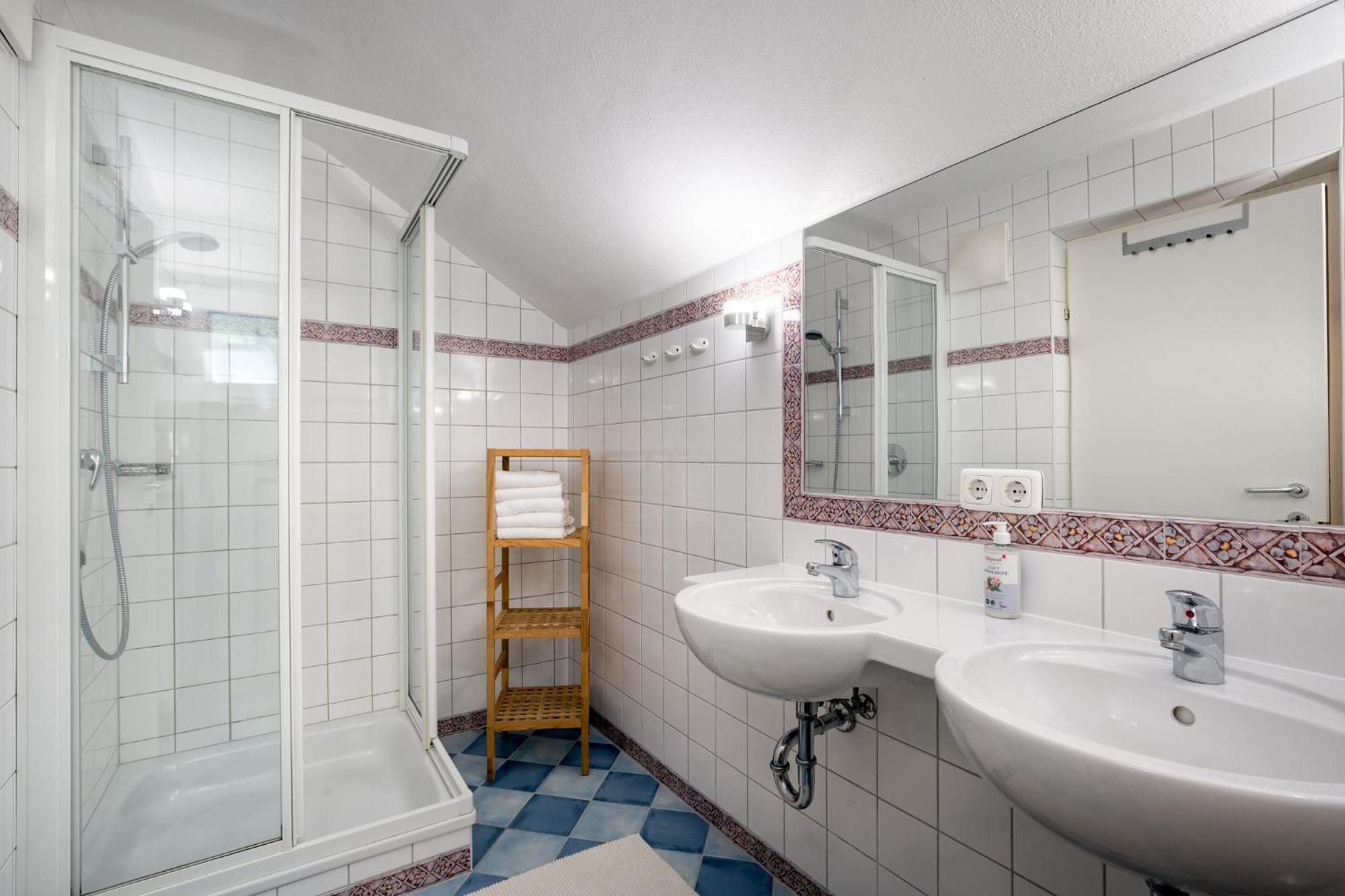 Haus Central Fieberbrunn By Alpine Host Helpers Екстер'єр фото